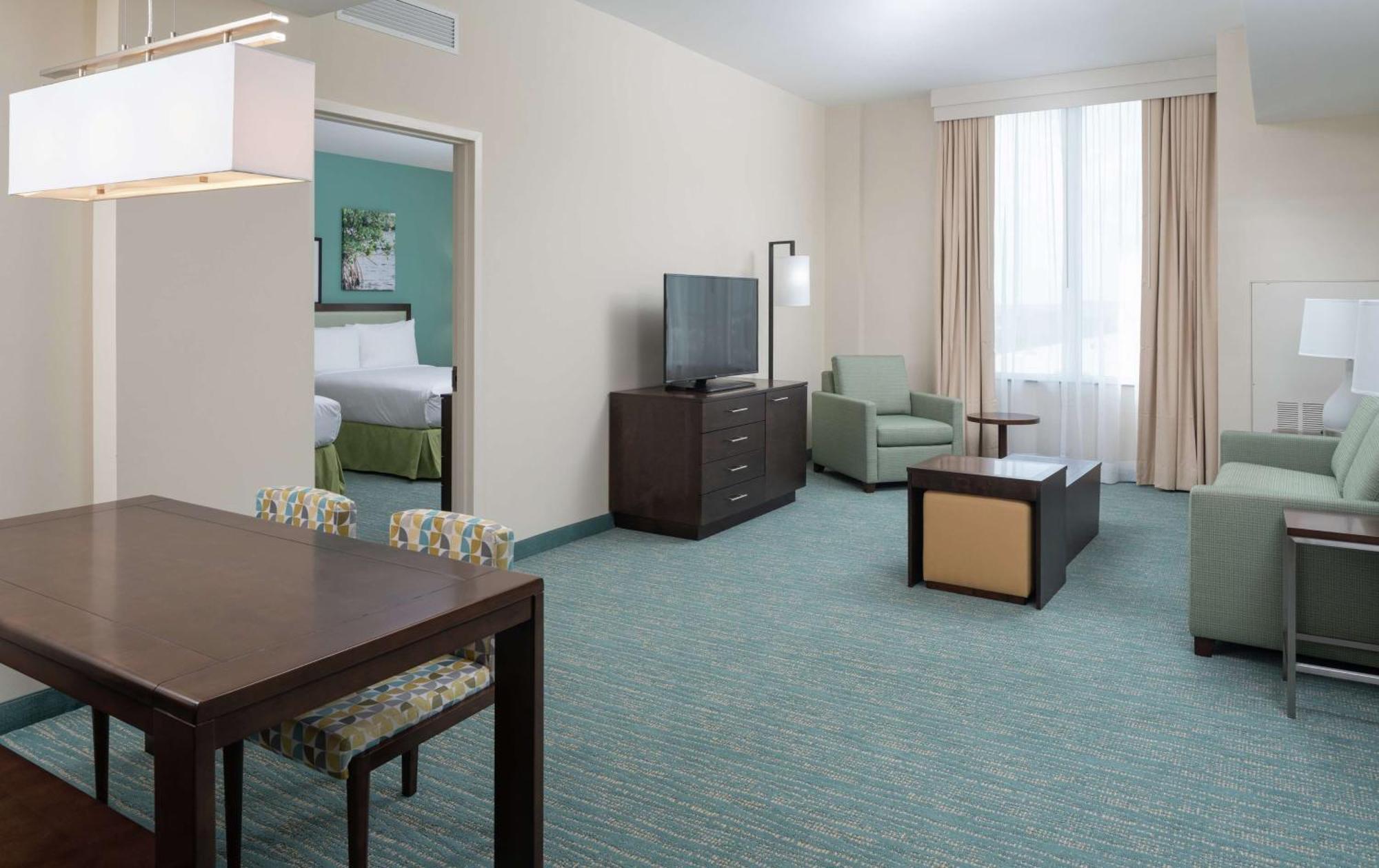 Готель Doubletree By Hilton Miami Doral Sweetwater Екстер'єр фото