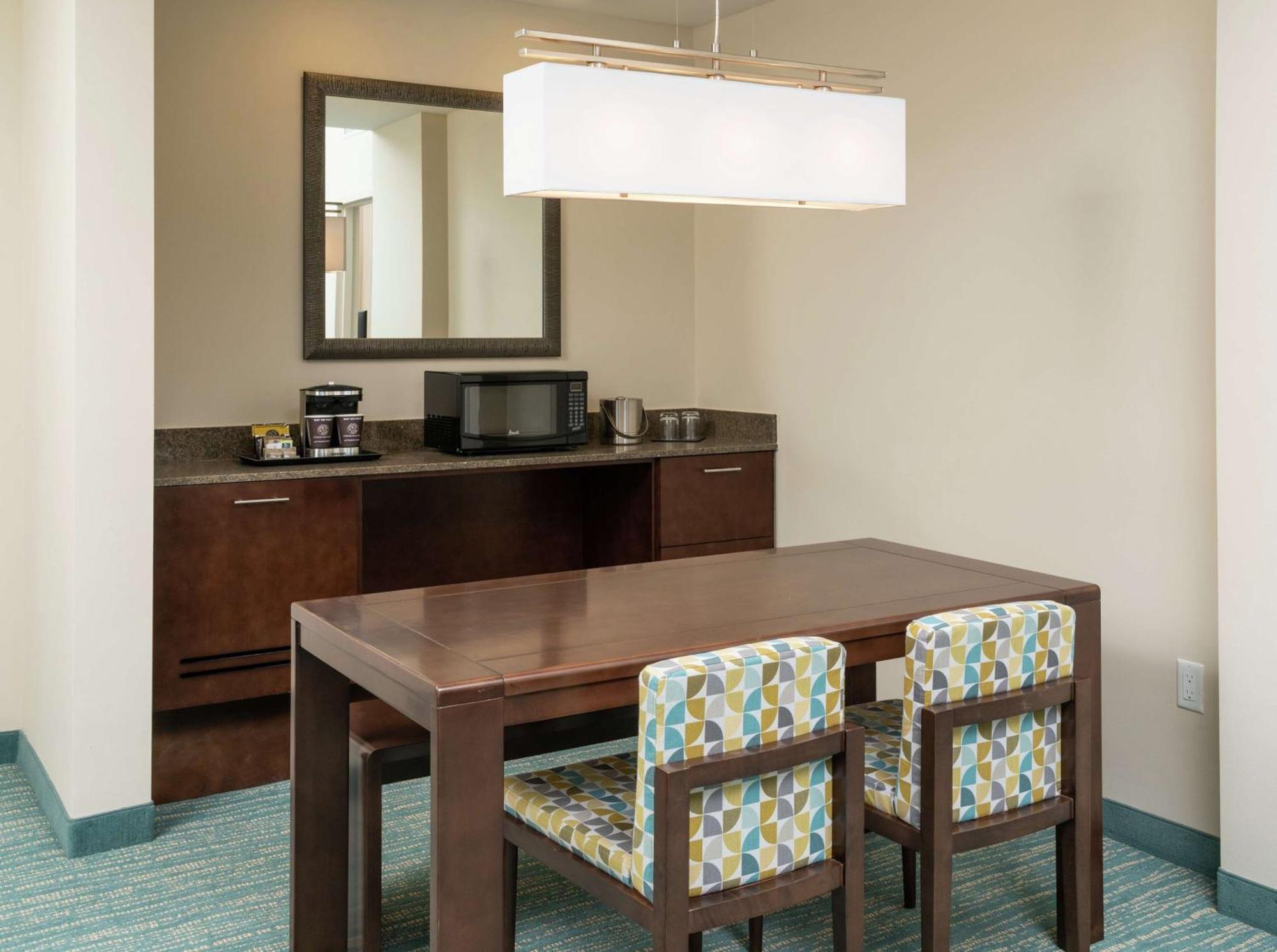 Готель Doubletree By Hilton Miami Doral Sweetwater Екстер'єр фото