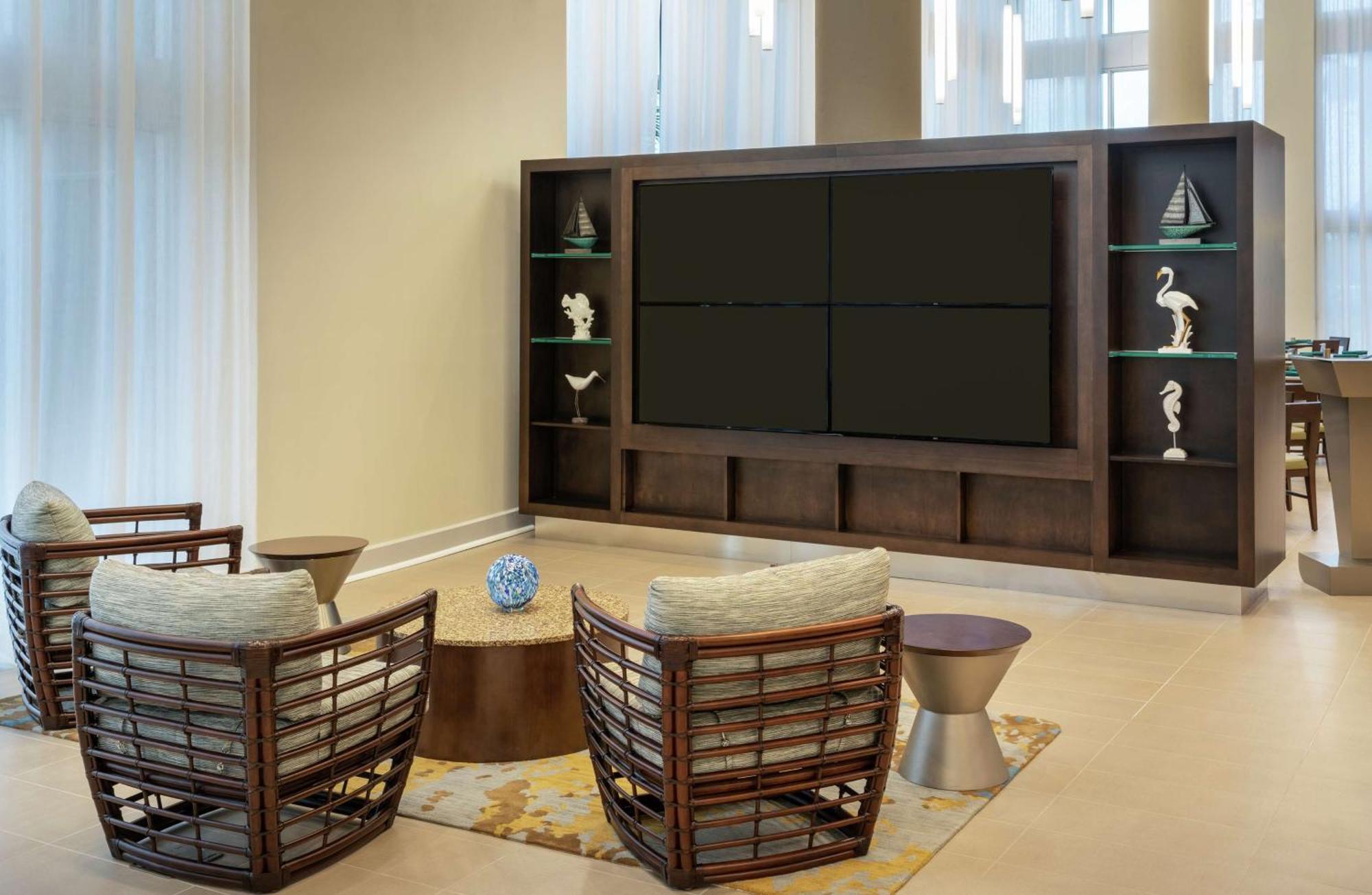Готель Doubletree By Hilton Miami Doral Sweetwater Екстер'єр фото