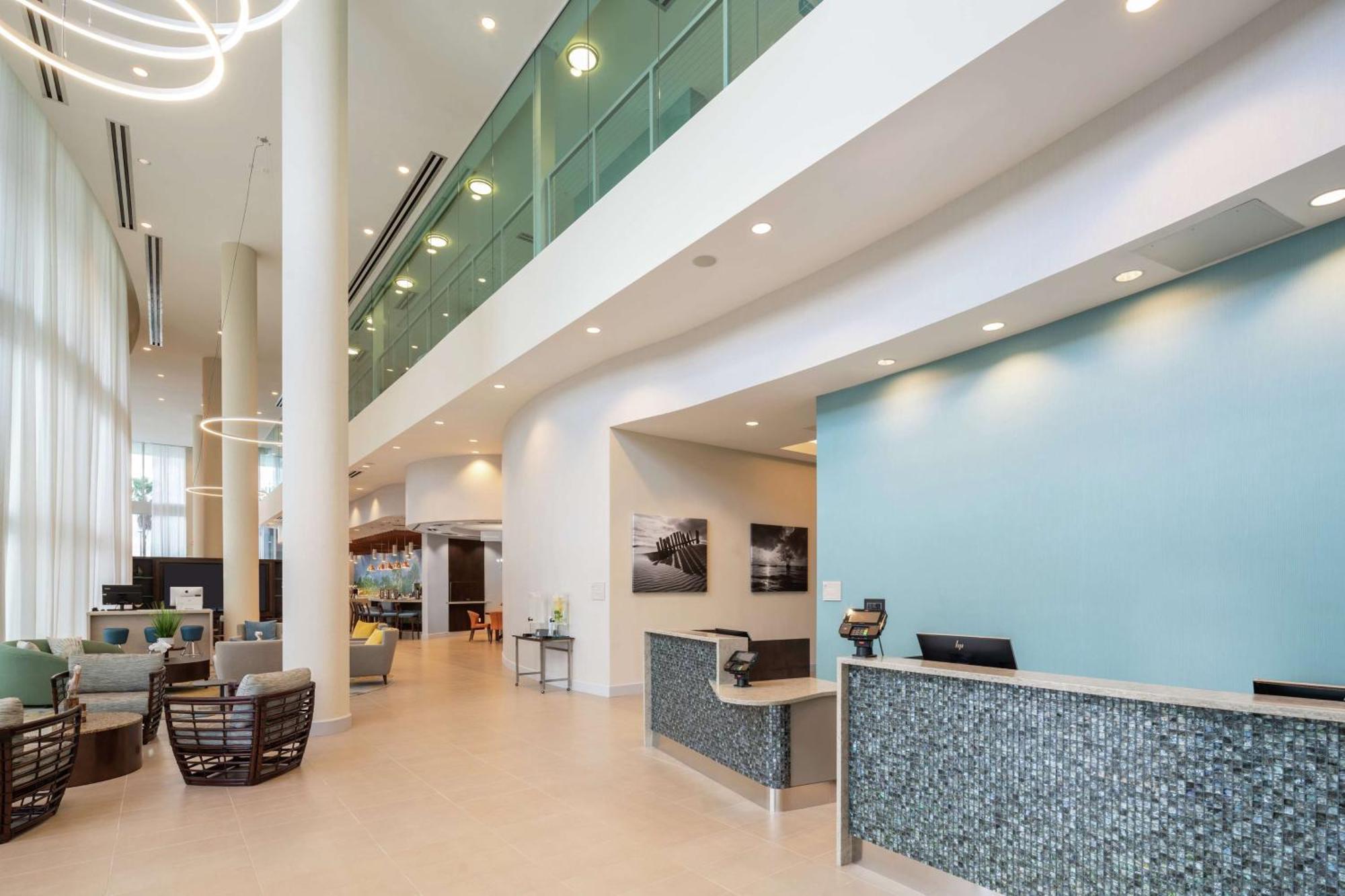 Готель Doubletree By Hilton Miami Doral Sweetwater Екстер'єр фото