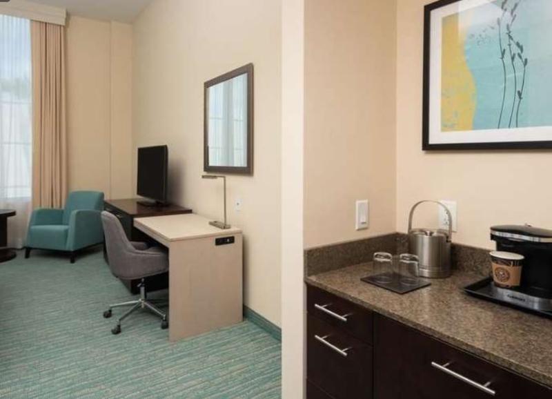 Готель Doubletree By Hilton Miami Doral Sweetwater Екстер'єр фото